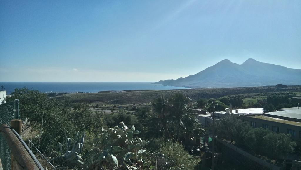 شقة Isleta Del Moro Terraza Vistas Mar Exclusiva 60 M2 Wifi لا إيسليتا ديل مورو المظهر الخارجي الصورة